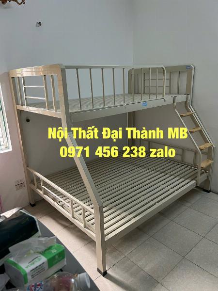 Giường sắt 2 tầng hộp trên 1m4 dưới 1m6